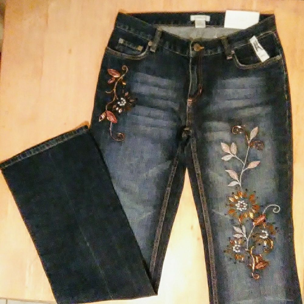 NWT. Copper and sterling beaded jeans by Howard's.